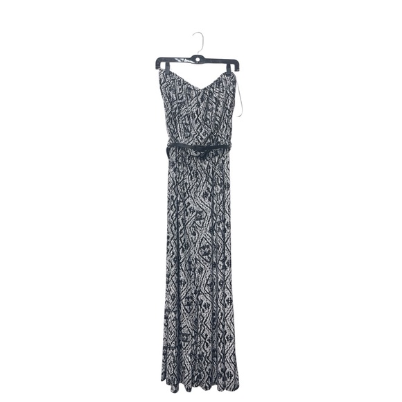 Beach Break Chic Black and White Maxi Dress - Picture 1 of 3